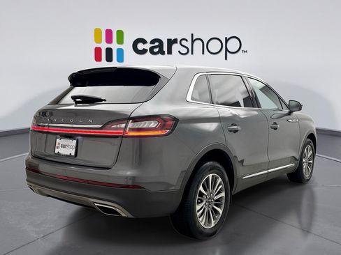 Used 2022 Lincoln Nautilus Reserve AWD/4WD image 5