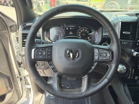 Used 2026 RAM 1500 Limited AWD/4WD image 26