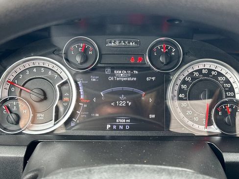 Used 2022 RAM 1500 Classic SLT w/ Electronics Group AWD/4WD image 26