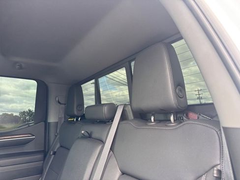 Used 2022 GMC Sierra 1500 SLT RWD image 28