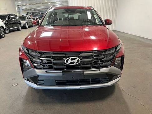 Used 2025 Hyundai Tucson SEL FWD image 8