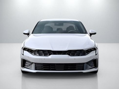 Used 2025 Kia K5 LXS FWD image 2