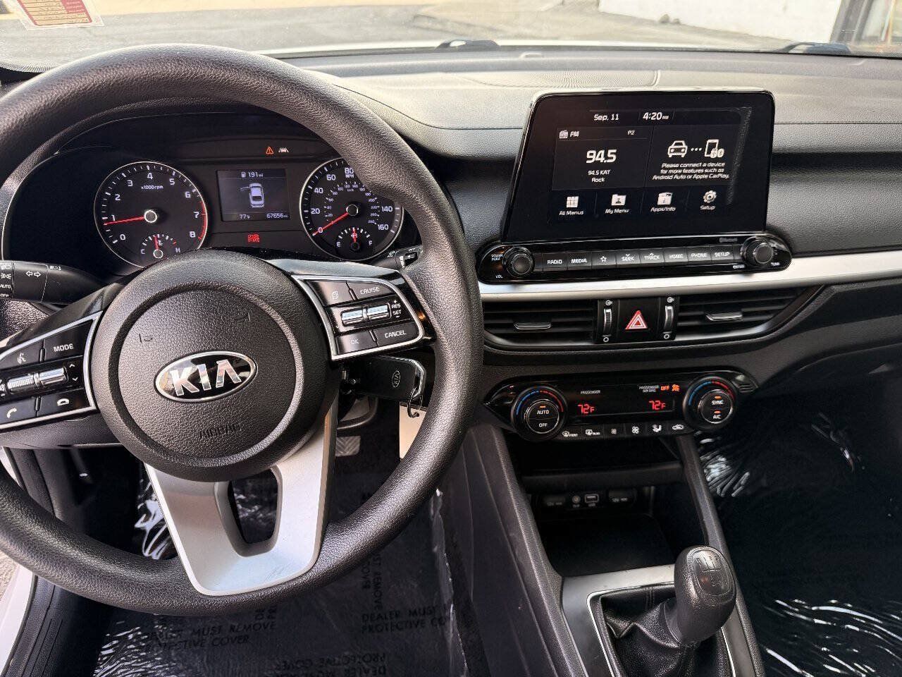 Used 2019 Kia Forte Sedan FWD image 11