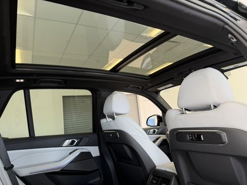 Used 2024 BMW X5 xDrive40i w/ M Sport Package image 54