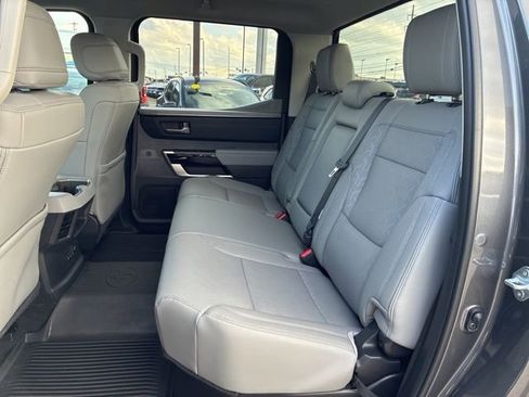 Used 2024 Toyota Tundra Limited image 22