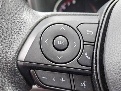 Certified 2025 Toyota RAV4 XLE FWD image 25