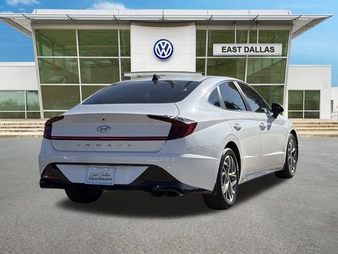 Used 2023 Hyundai Sonata SEL FWD image 3
