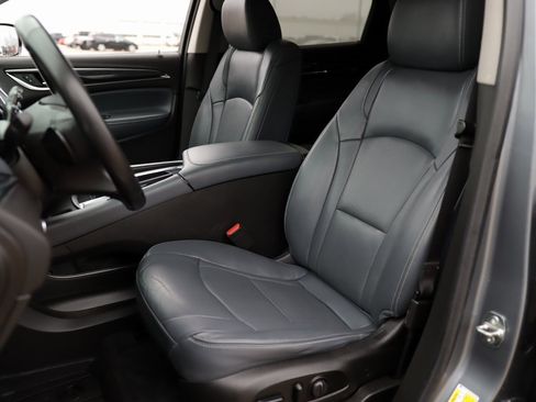 Used 2021 Buick Enclave Essence w/ Sound and Sites Package image 22