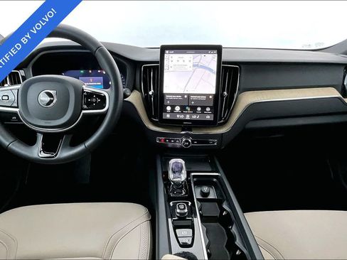 Certified 2026 Volvo XC60 B5 Plus AWD/4WD image 19