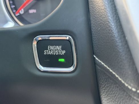 Used 2023 GMC Acadia SLT w/ Elevation Edition FWD image 20