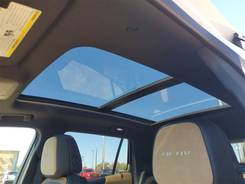 New 2026 Chevrolet Equinox ACTIV w/ Convenience Package III image 31