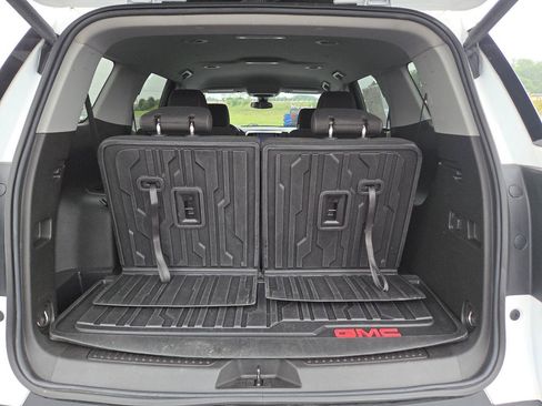 Used 2023 GMC Acadia SLE w/ Driver Convenience Package AWD/4WD image 19