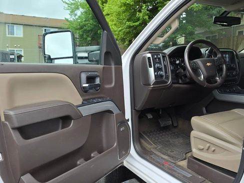 Used 2017 Chevrolet Silverado 3500 LTZ w/ Duramax Plus Package AWD/4WD image 57