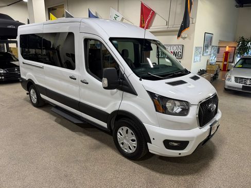 Used 2024 Ford Transit 350 XLT RWD image 6
