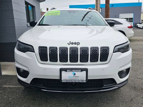 Used 2023 Jeep Cherokee Altitude Lux w/ Elite Group AWD/4WD image 7