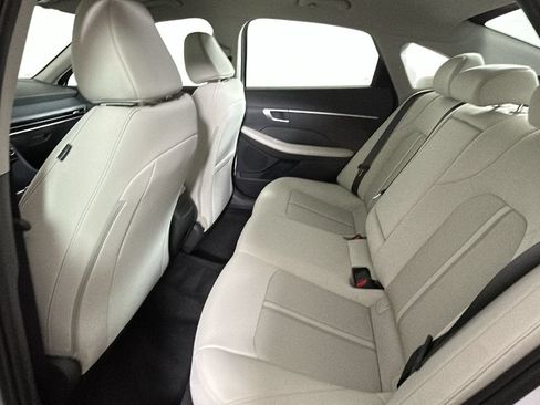 Used 2026 Hyundai Sonata SEL FWD image 31