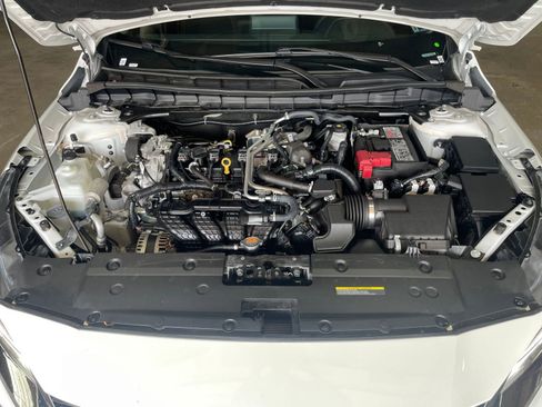 Used 2025 Nissan Altima 2.5 SV FWD image 33