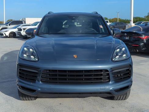 Used 2019 Porsche Cayenne S image 2