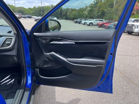 Used 2023 Kia Seltos S FWD image 32
