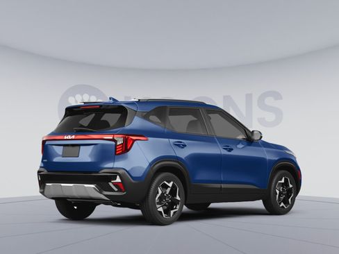 New 2027 Kia Seltos S FWD image 4
