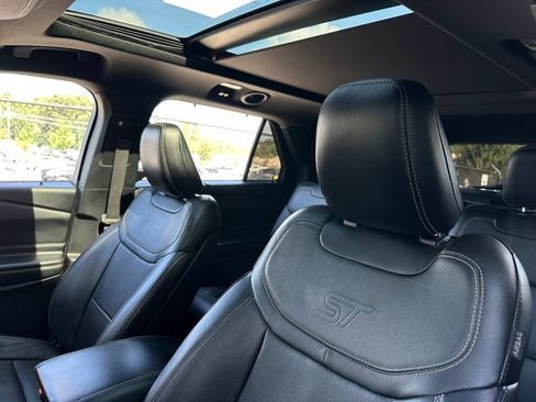 Used 2020 Ford Explorer ST w/ ST Street Pack AWD/4WD image 14