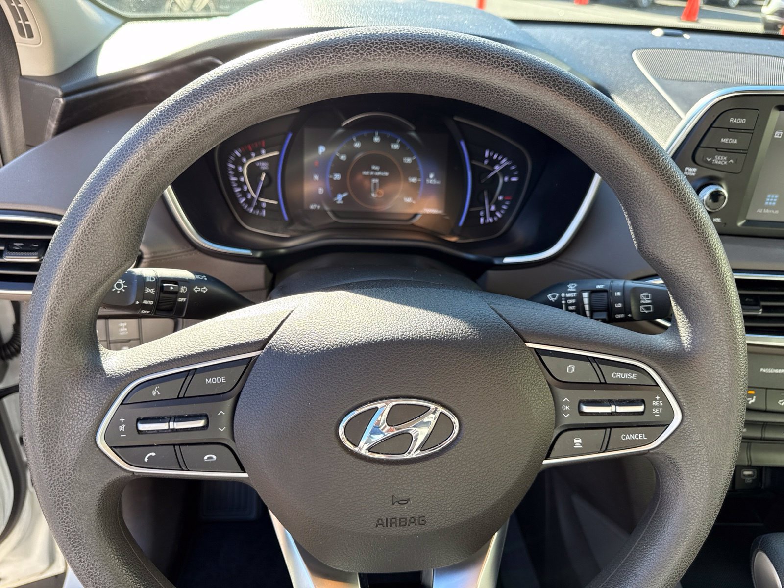 Used 2020 Hyundai Santa Fe SEL AWD/4WD image 30