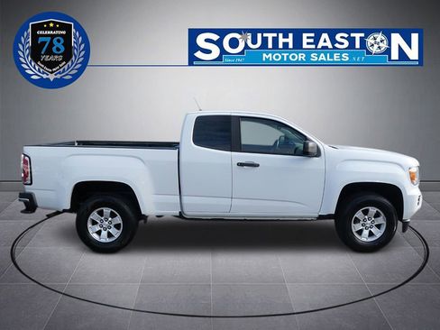 Used 2016 GMC Canyon W/T image 8