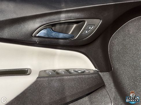 Used 2024 Chevrolet Equinox LS image 17