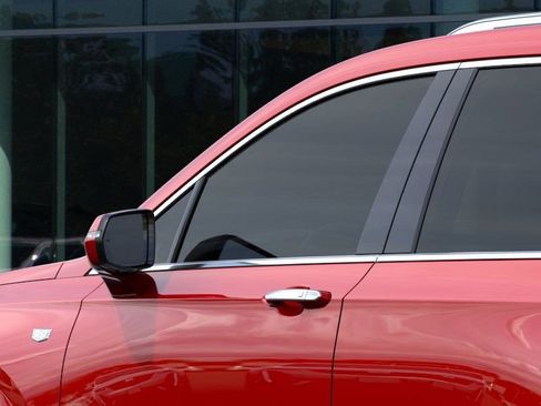 Used 2025 Cadillac XT6 Luxury image 13