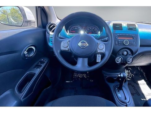 Used 2012 Nissan Versa FWD image 8