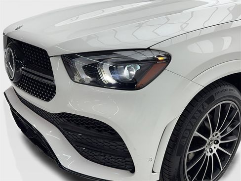 Used 2022 Mercedes-Benz GLE 350 w/ AMG Line Exterior image 5