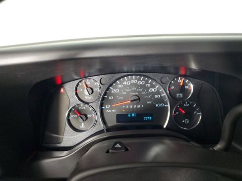 New 2026 Chevrolet Express 2500 w/ Driver Convenience Package RWD image 27