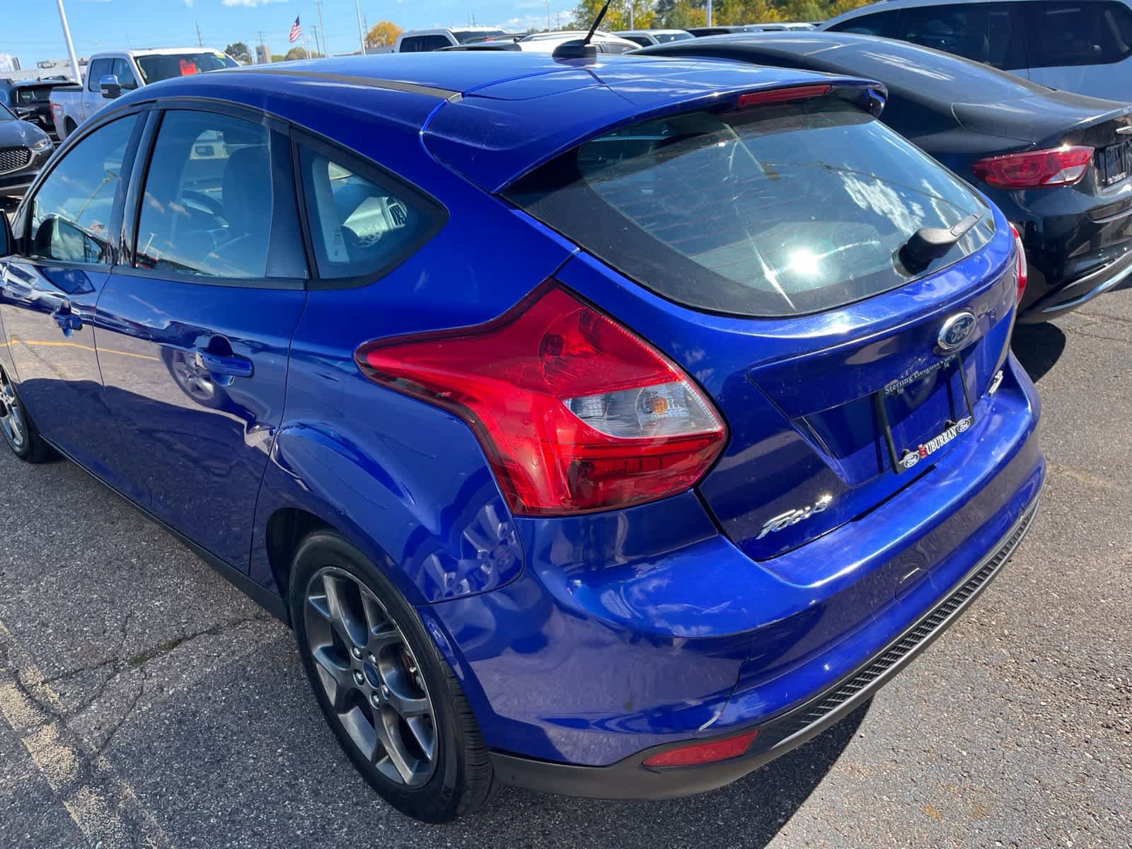 Used 2014 Ford Focus SE w/ Equipment Group 201A FWD image 10