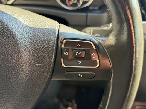 Used 2016 Volkswagen Tiguan S FWD image 20