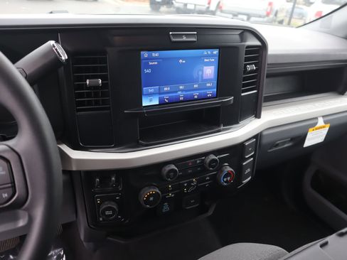New 2026 Ford F250 XL w/ STX Appearance Package AWD/4WD image 5