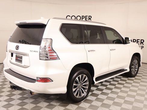 Used 2020 Lexus GX 460 Luxury w/ Off Road Package AWD/4WD image 23