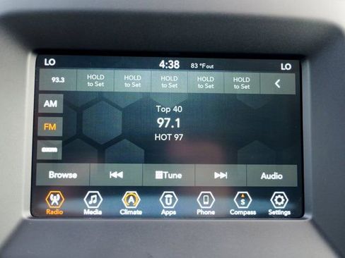 Used 2021 Jeep Compass Latitude image 46