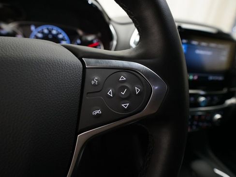 Used 2023 Chevrolet Traverse Premier AWD/4WD image 20