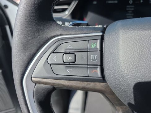New 2026 Jeep Grand Cherokee Altitude AWD/4WD image 17