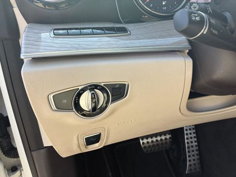 Used 2018 Mercedes-Benz E 400 Cabriolet image 7