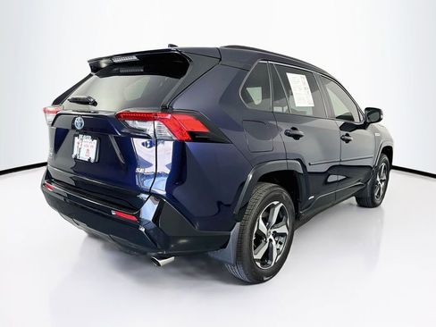 Used 2024 Toyota RAV4 SE AWD/4WD image 10