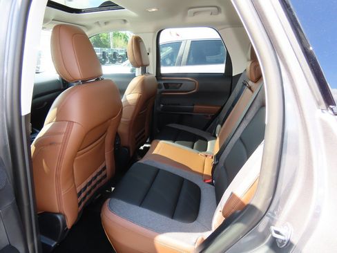 Certified 2024 Ford Bronco Sport Outer Banks w/ Tech Package image 19