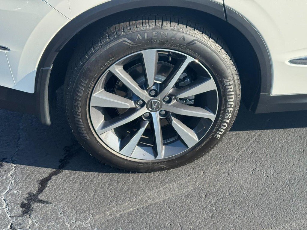 Certified 2026 Acura MDX w/ Technology Package AWD/4WD image 9