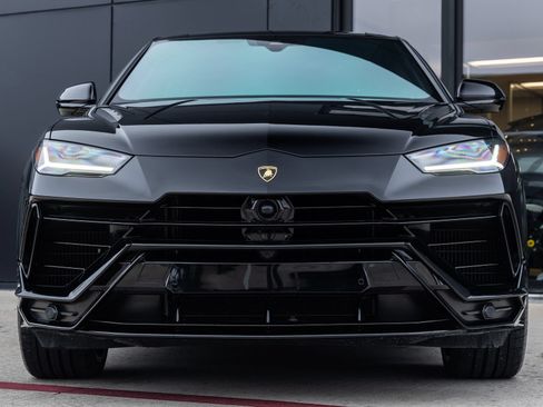 Used 2024 Lamborghini Urus S AWD/4WD image 4
