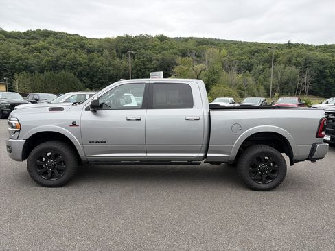 Certified 2021 RAM 2500 Laramie AWD/4WD image 2