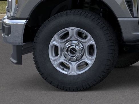 New 2026 Ford F350 XLT w/ XLT Premium Package image 19