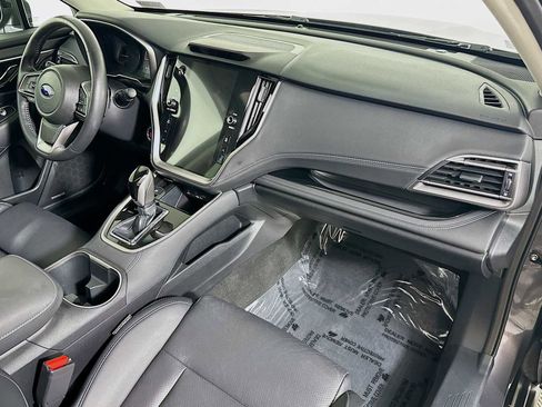 Certified 2022 Subaru Outback Limited image 28
