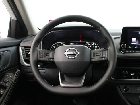 New 2026 Nissan Rogue SV FWD image 21