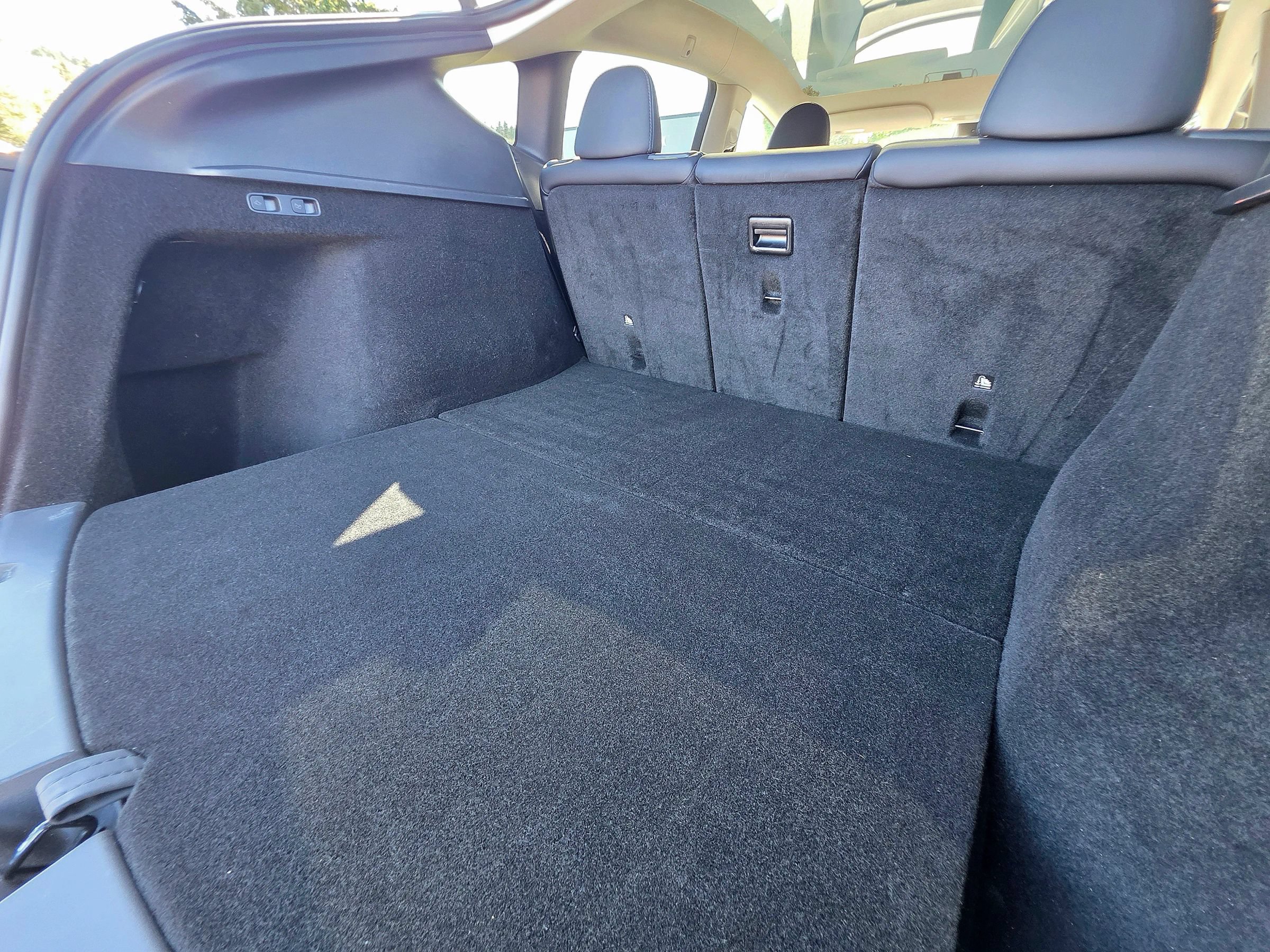 Used 2024 Tesla Model Y Long Range AWD/4WD image 60