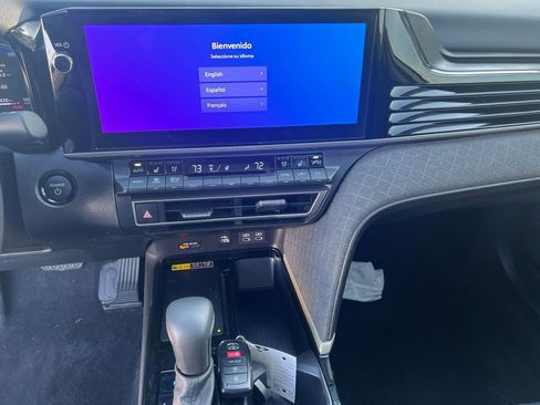 Used 2025 Toyota Camry XLE w/ Premium Package FWD image 12